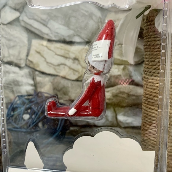 NEW Elf on the Shelf American Girl Doll Toy Worlds Smallest Christmas Tradition - Picture 3 of 6